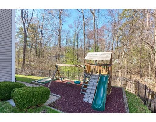 33 Squirrel Hill Road Acton, MA 01720 - Photo 26 of 30 Gallery Image 26