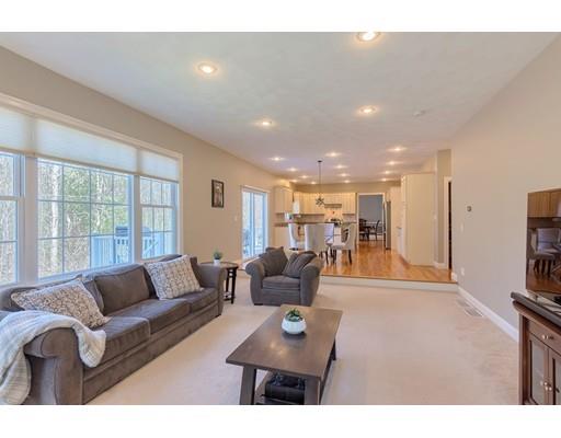 33 Squirrel Hill Road Acton, MA 01720 - Photo 10 of 30 Gallery Image 10