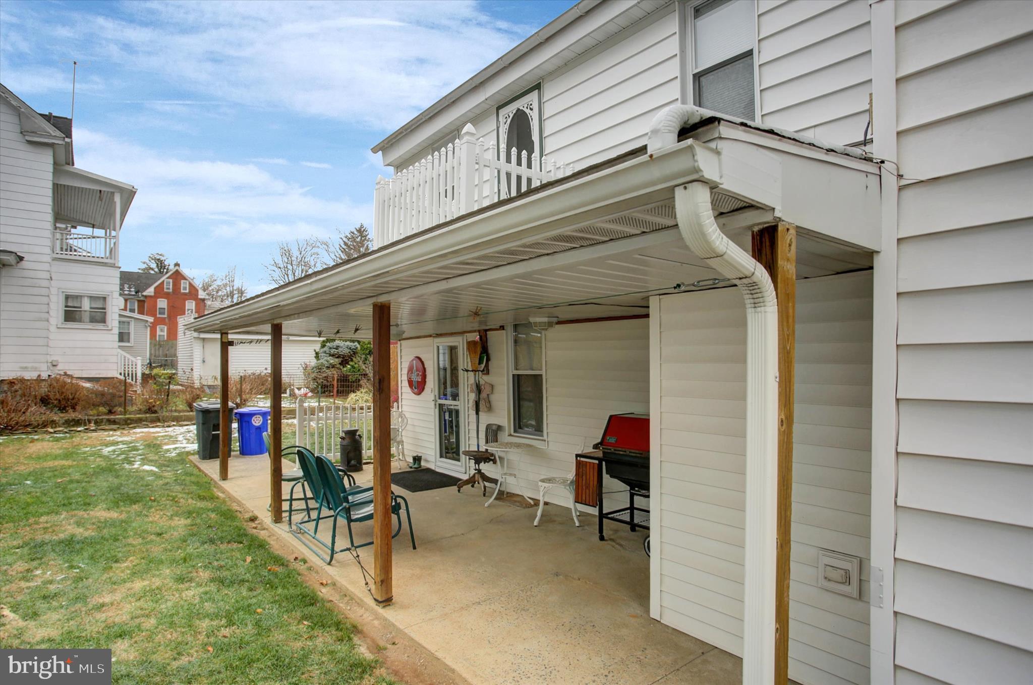 28 South Washington Street Shippensburg, PA 17257 - Photo 30 of 32 Side Covered Porch