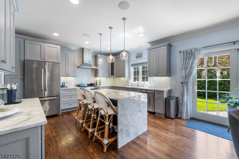 426 Cook Avenue Scotch Plains, NJ 07076 - Photo 6 of 26