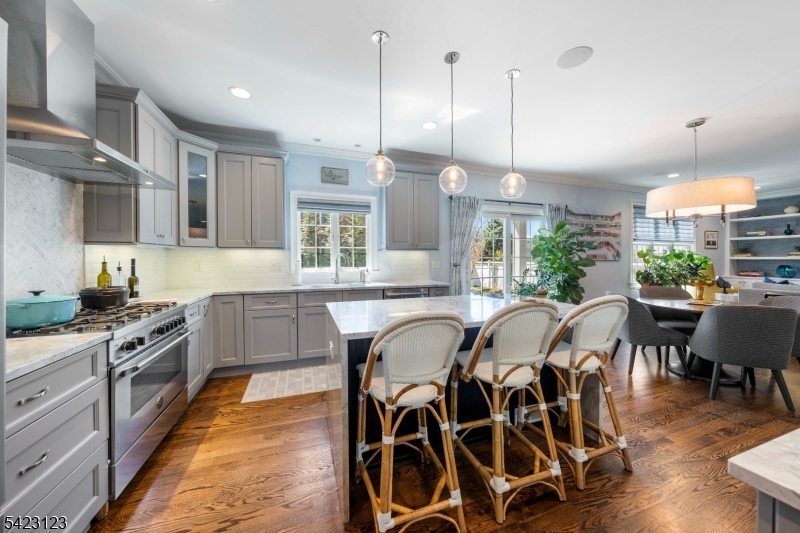 426 Cook Avenue Scotch Plains, NJ 07076 - Photo 7 of 26