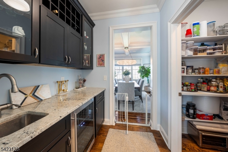 426 Cook Avenue Scotch Plains, NJ 07076 - Photo 8 of 26