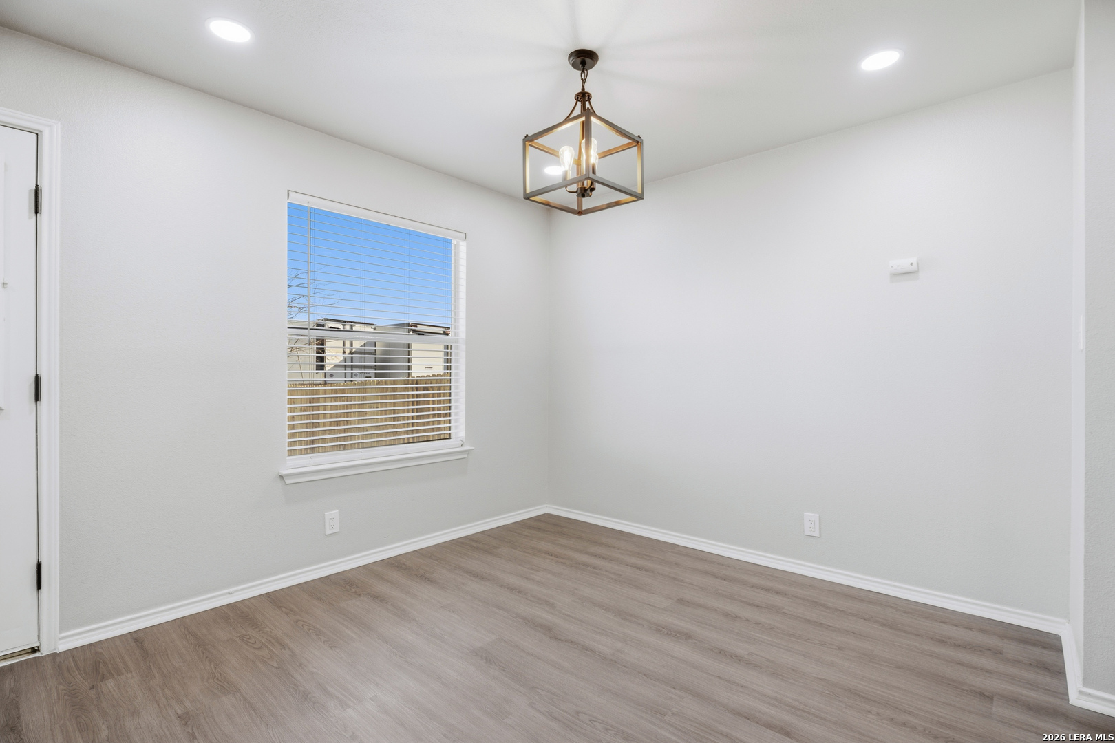 8819 Trumpet Circle Converse, TX 78109 - Photo 13 of 27