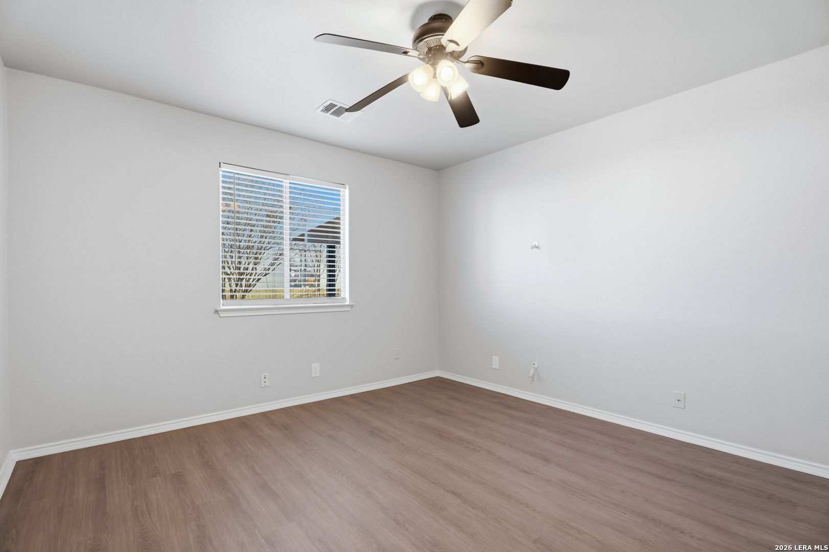 8819 Trumpet Circle Converse, TX 78109 - Photo 17 of 27