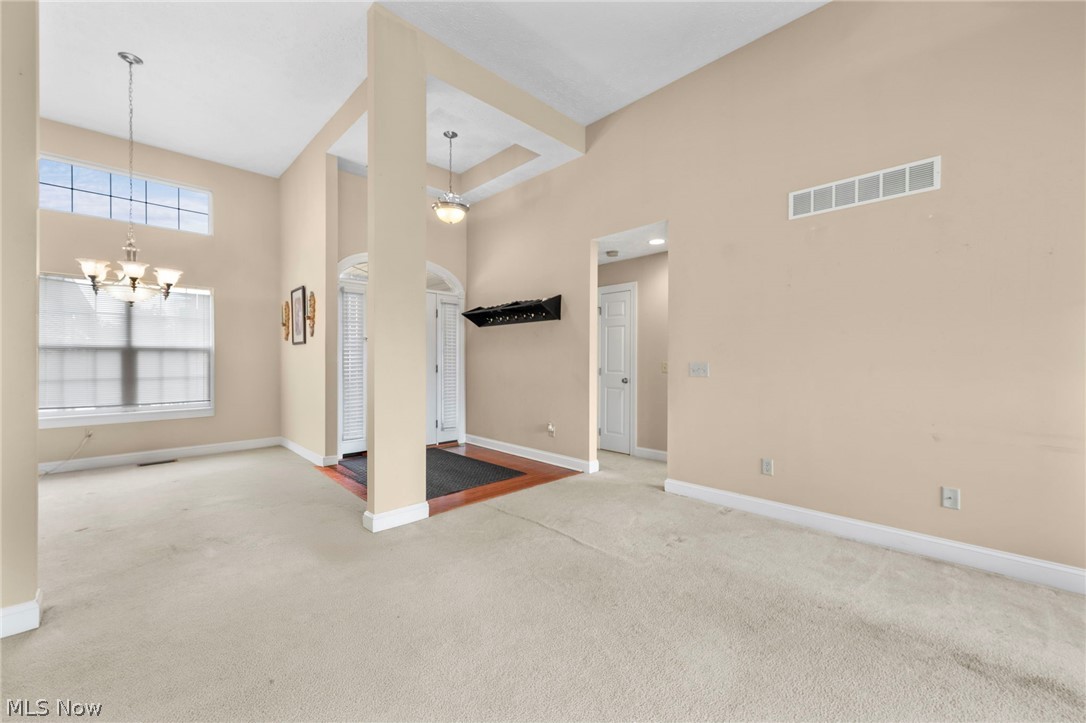 608 Rundle Street LaGrange, OH 44050 - Photo 4 of 32