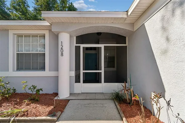 $3,350 | 1208 Dr Ml King Jr Street North, Safety Harbor, FL 34695