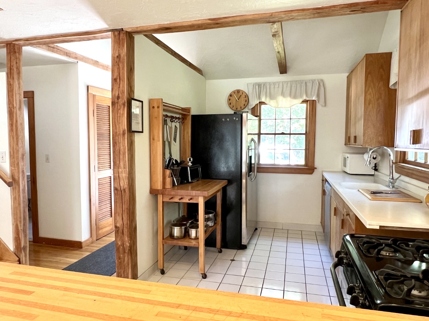 41 Old County Road West Tisbury, MA 02568 - Photo 12 of 22