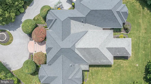 $1,759,000 | 415 Bridgeboro Road, Moorestown, NJ 08057