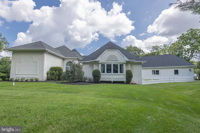 $1,759,000 | 415 Bridgeboro Road, Moorestown, NJ 08057