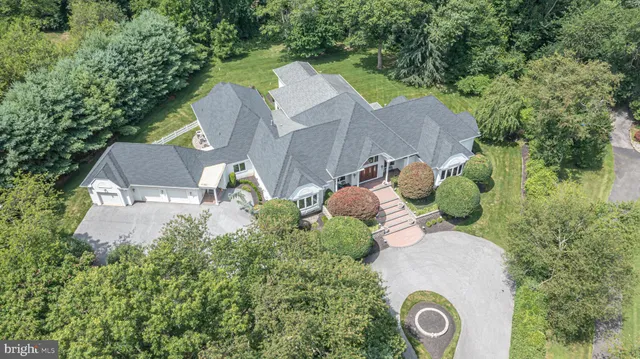 $1,759,000 | 415 Bridgeboro Road, Moorestown, NJ 08057
