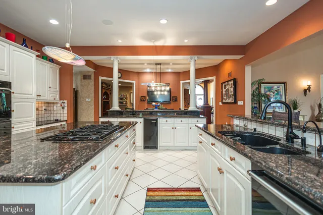 $1,759,000 | 415 Bridgeboro Road, Moorestown, NJ 08057