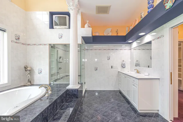 $1,759,000 | 415 Bridgeboro Road, Moorestown, NJ 08057