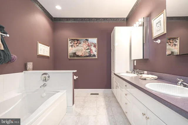 $1,759,000 | 415 Bridgeboro Road, Moorestown, NJ 08057