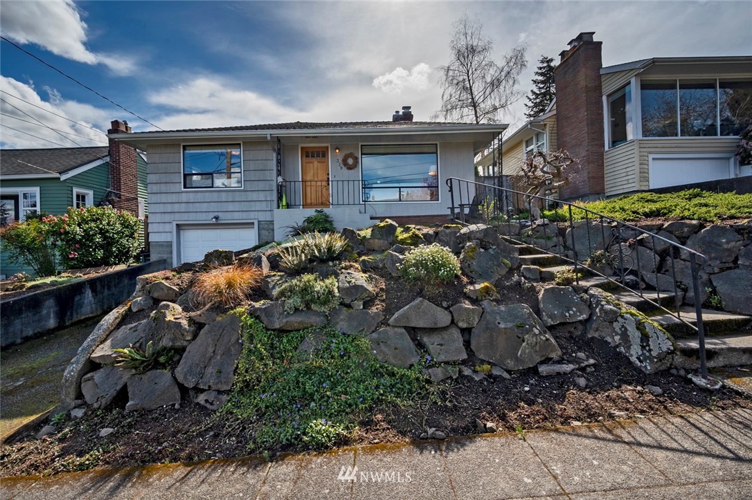 339 North 79th Street Seattle, WA 98103 - Photo 3 of 40 Gallery Image 3