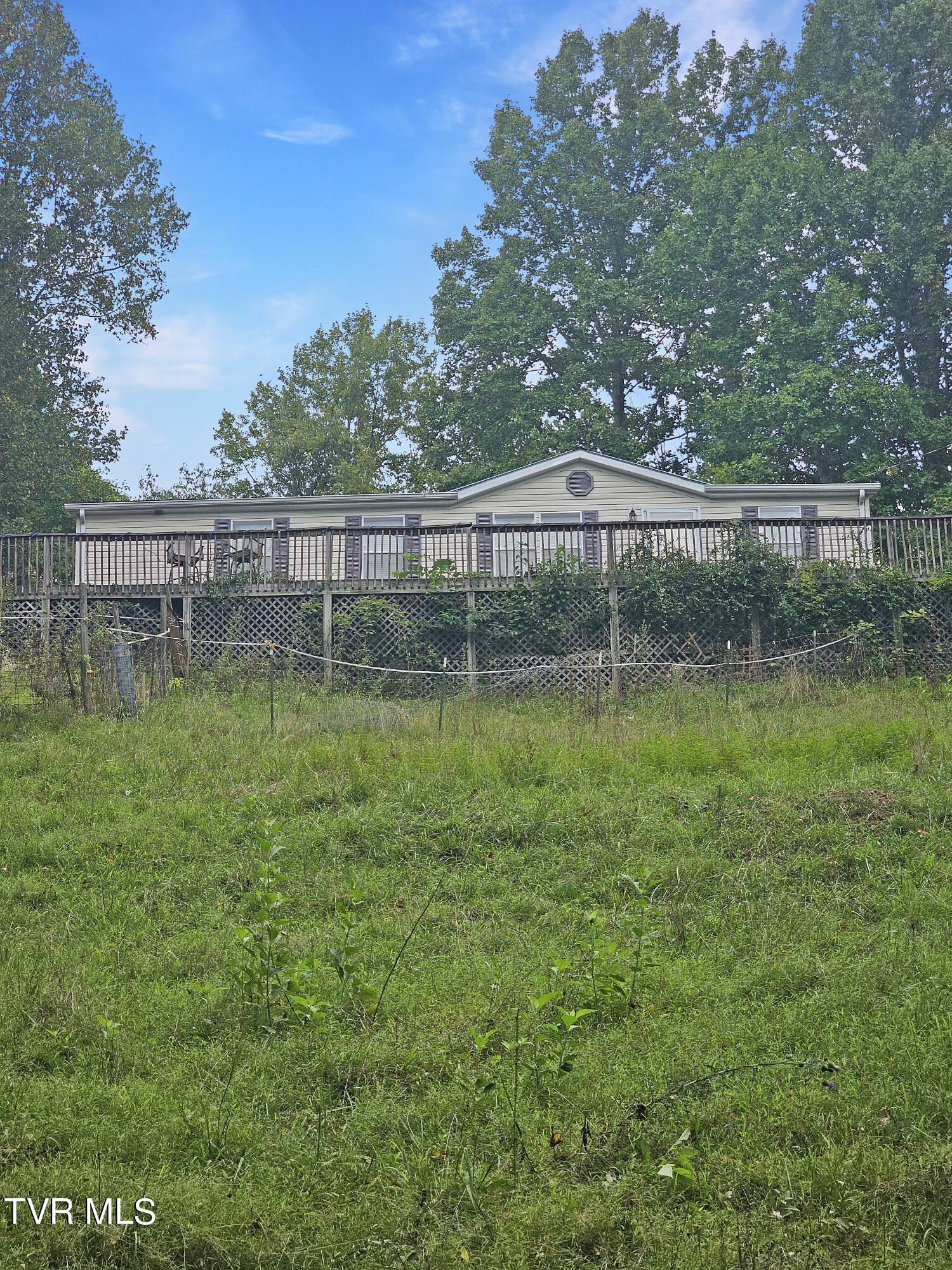 11039 Sparrow Road Abingdon, VA 24210 - Photo 1 of 26 20240819_130129