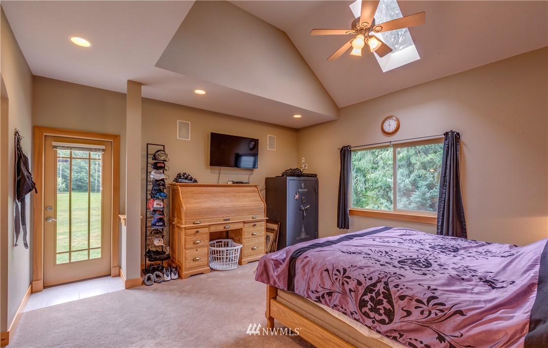 2829 Milwaukee Loop Bellingham, WA 98226 - Photo 14 of 25
