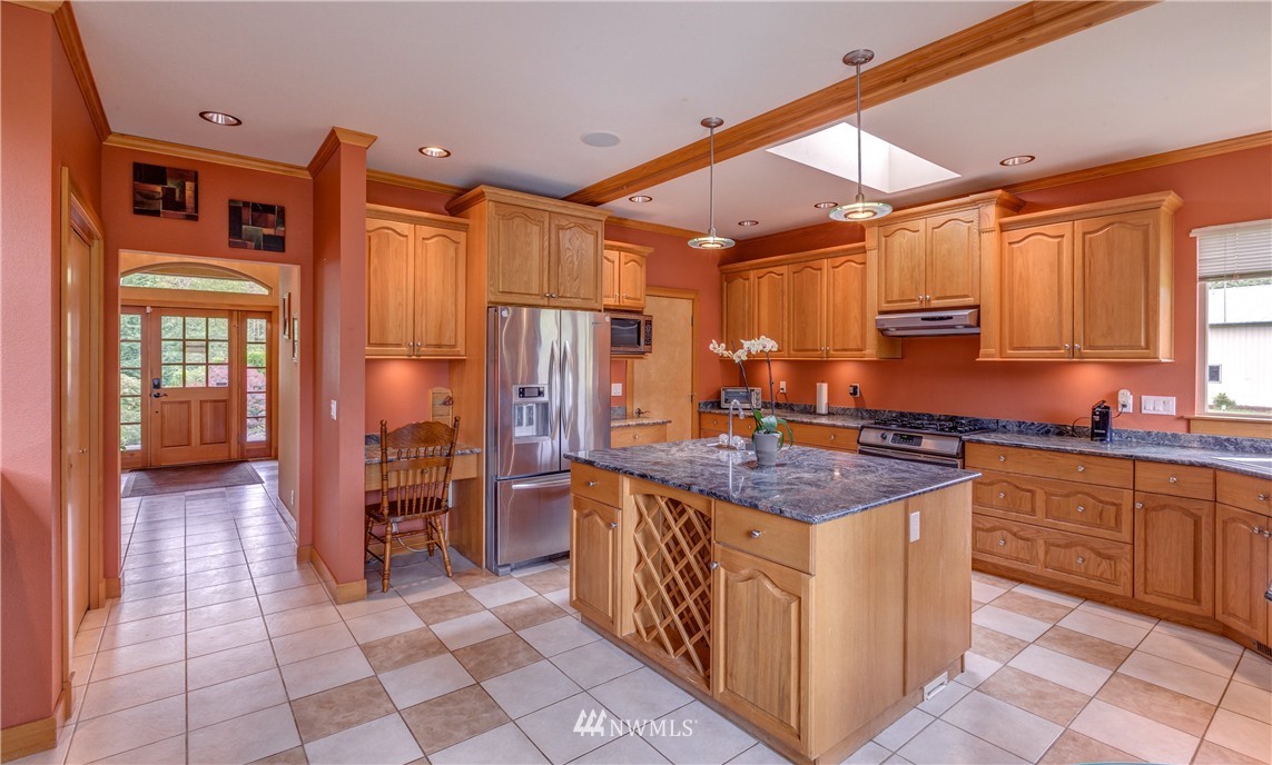 2829 Milwaukee Loop Bellingham, WA 98226 - Photo 5 of 25