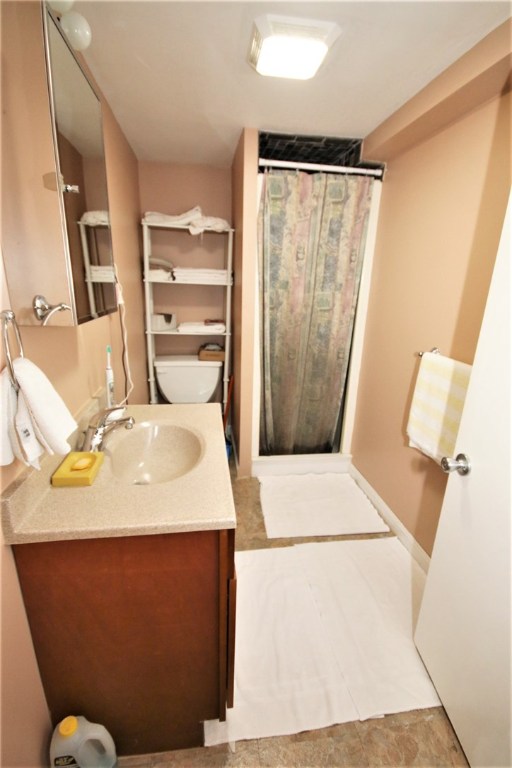 142 Weeks Avenue Woonsocket, RI 02895 - Photo 10 of 13 Gallery Image 10