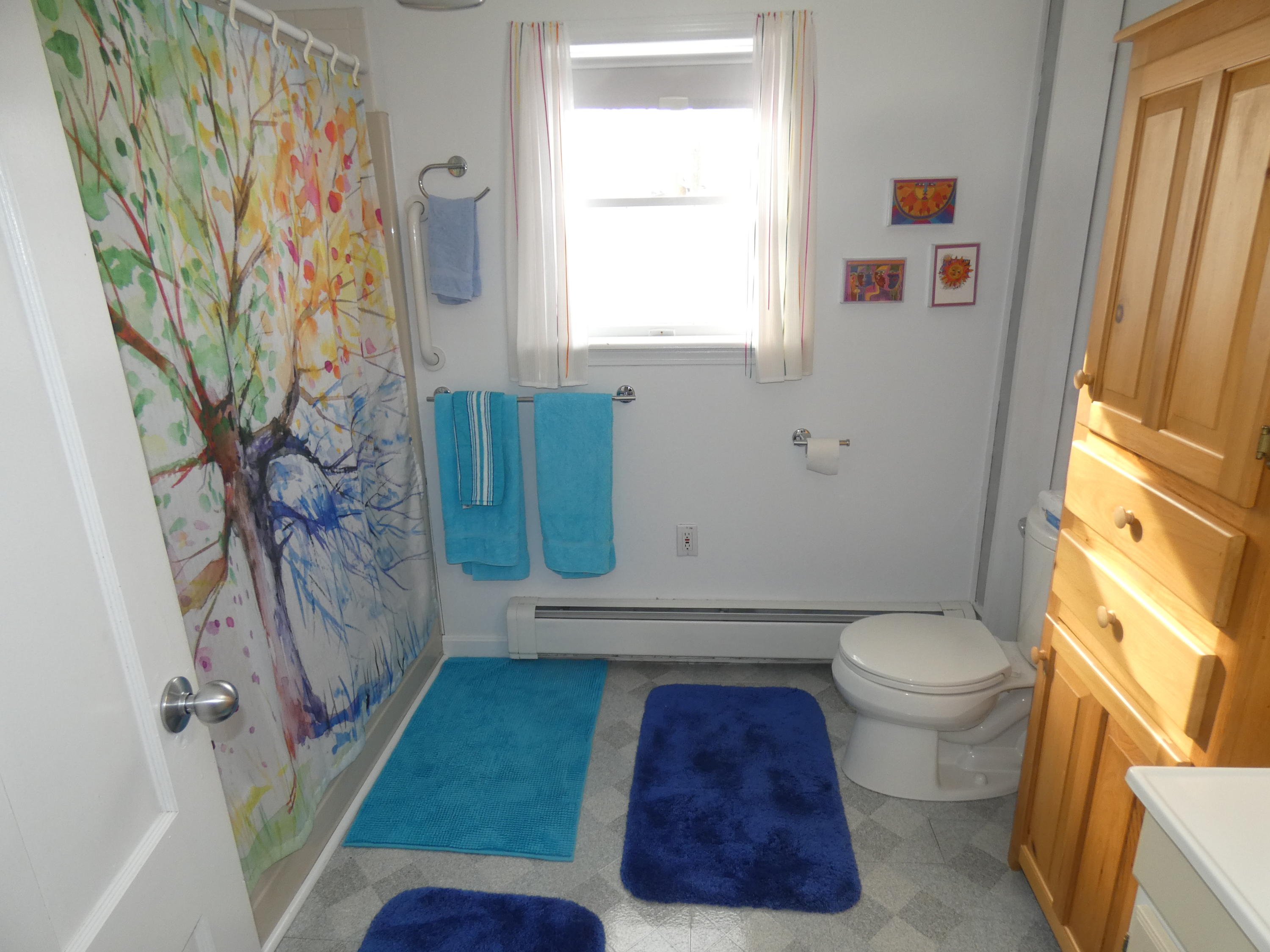 243 Middle Road Falmouth, ME 04105 - Photo 23 of 34 Full Bathroom