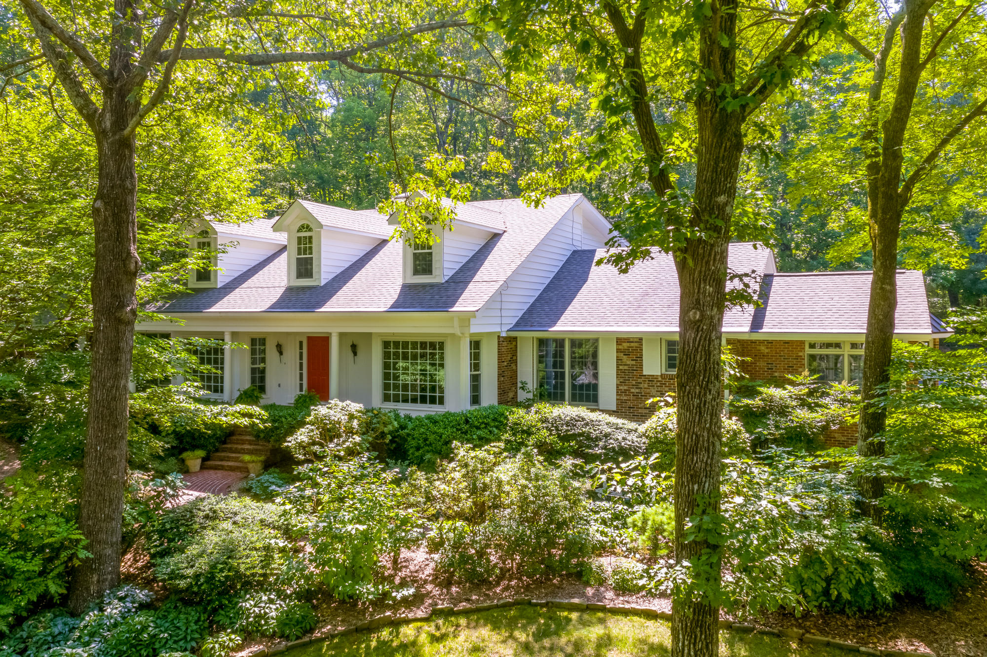 212_Healing_Bluff_Rd_0001