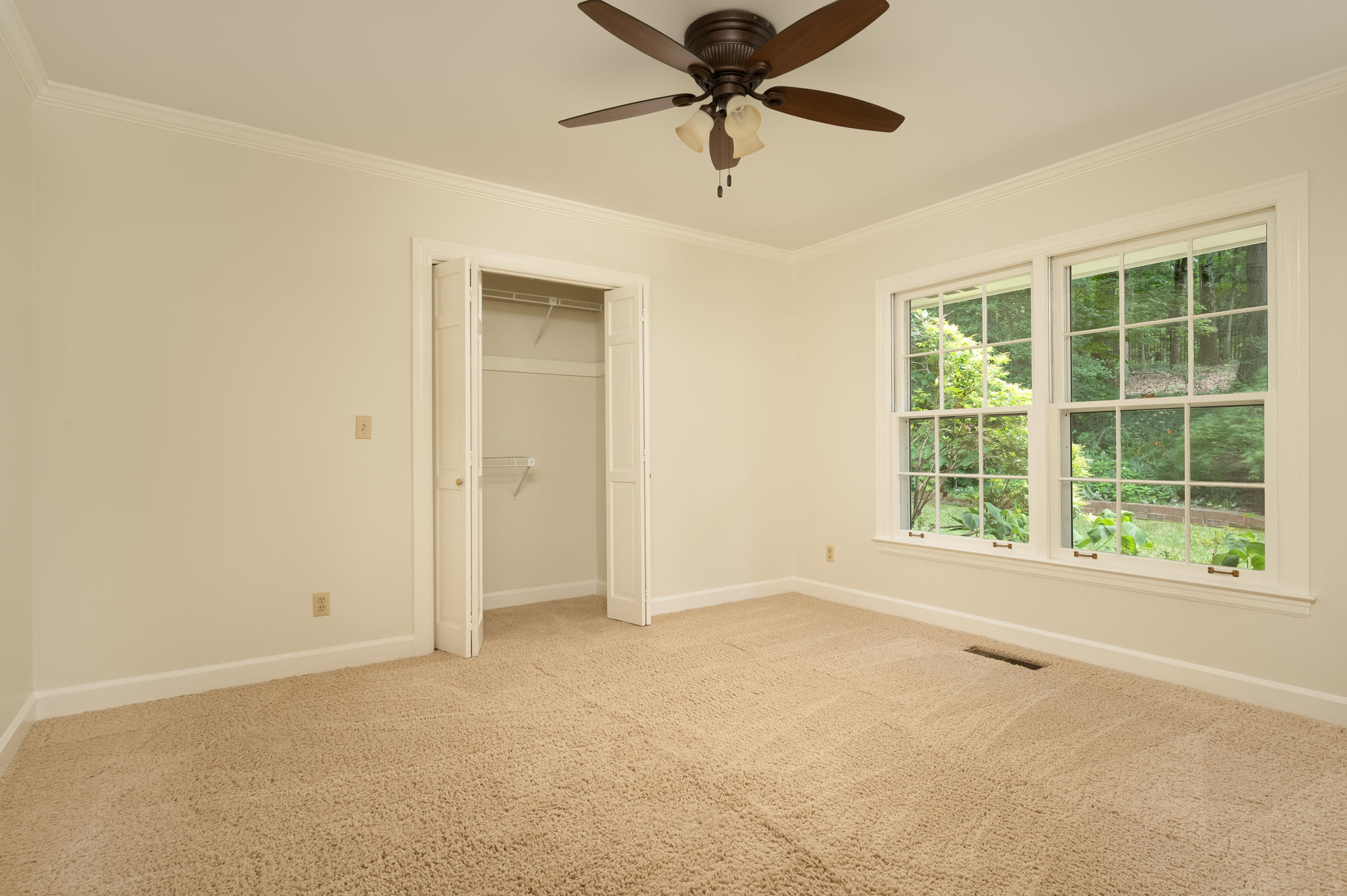 212 Healing Bluff Road Chattanooga, TN 37419 - Photo 30 of 72 212_Healing_Bluff_Rd_0061