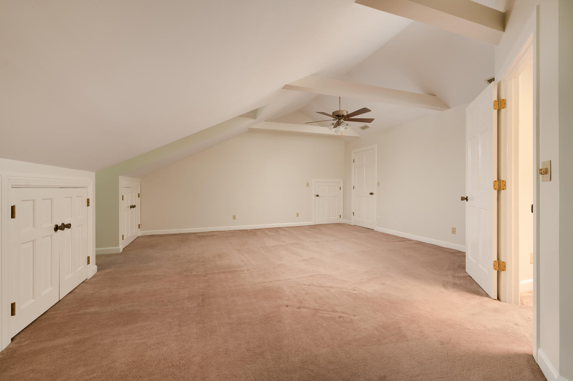 212 Healing Bluff Road Chattanooga, TN 37419 - Photo 36 of 72 212_Healing_Bluff_Rd_0067