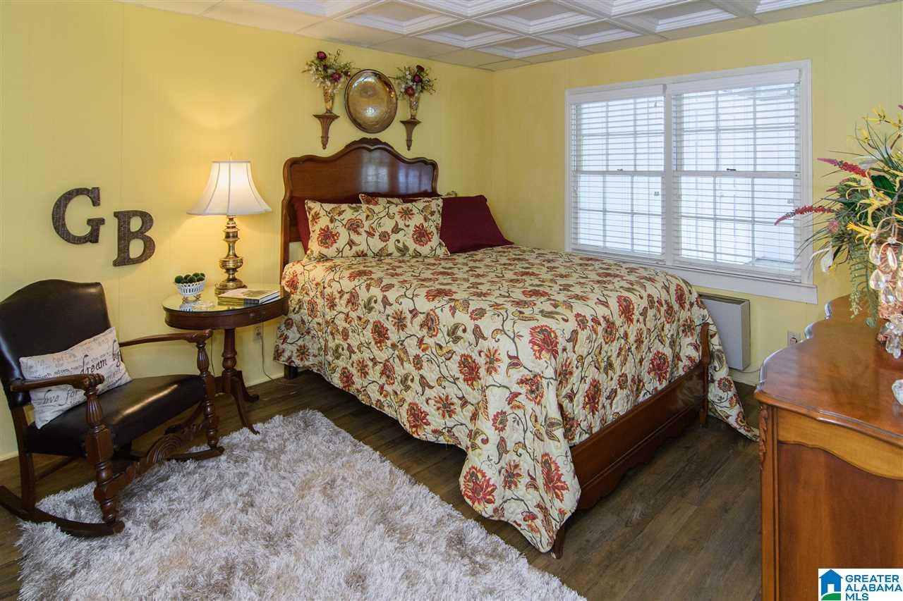 933 Rockford Road Birmingham, AL 35222 - Photo 42 of 50
