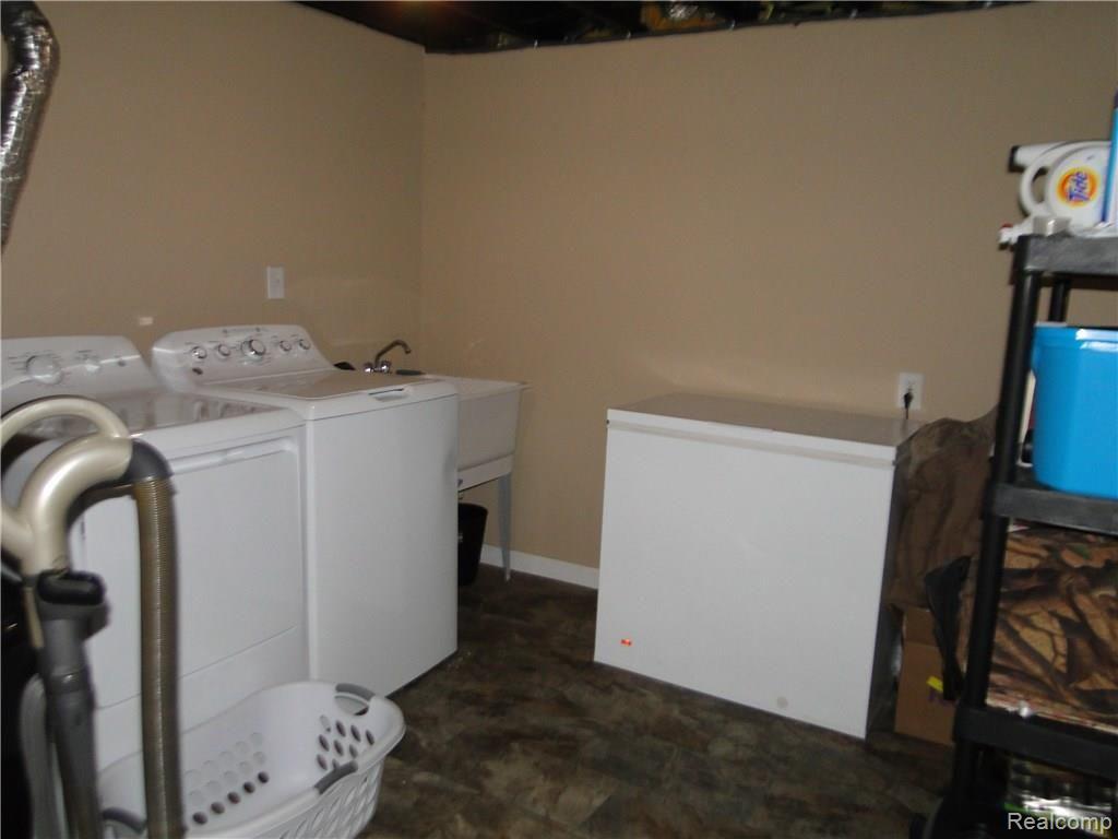 5090 Mt Morris Road Columbiaville, MI 48421 - Photo 33 of 41 Laundry (2).JPG