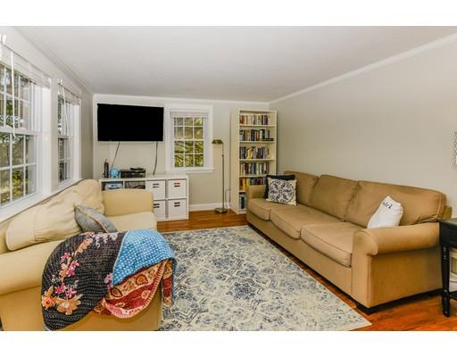 8 Williams Avenue Dedham, MA 02026 - Photo 4 of 23