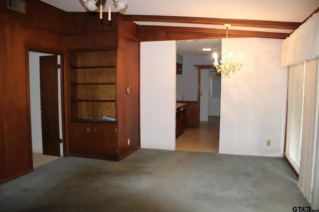 a view of empty room