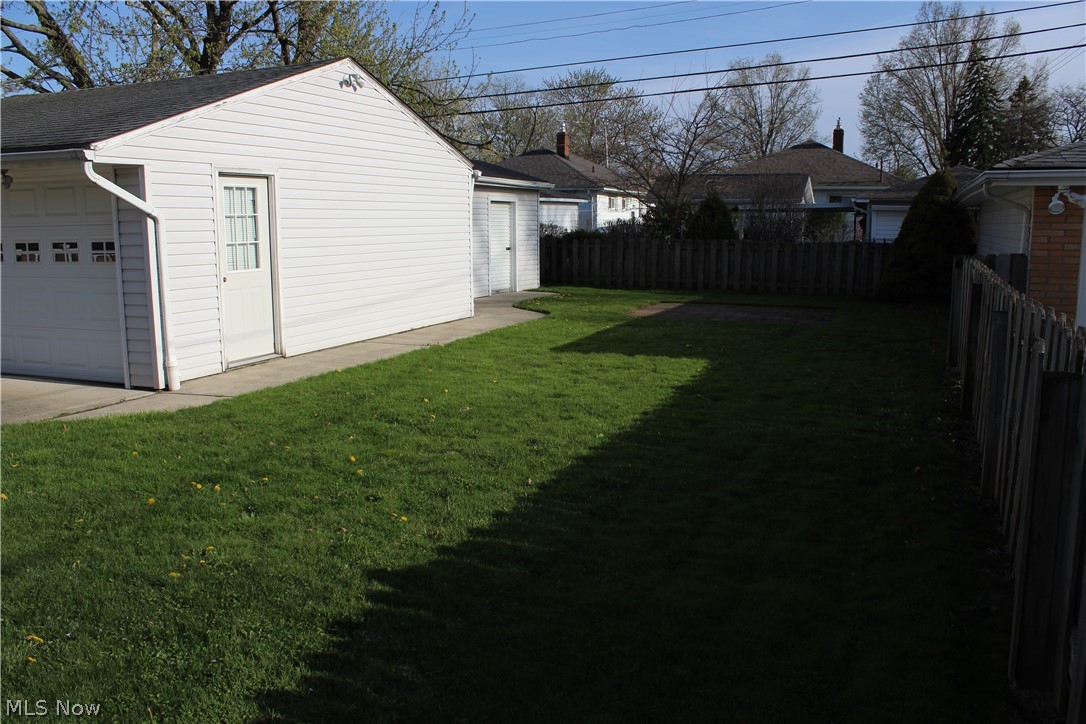 32018 Pendley Road Willowick, OH 44095 - Photo 28 of 35