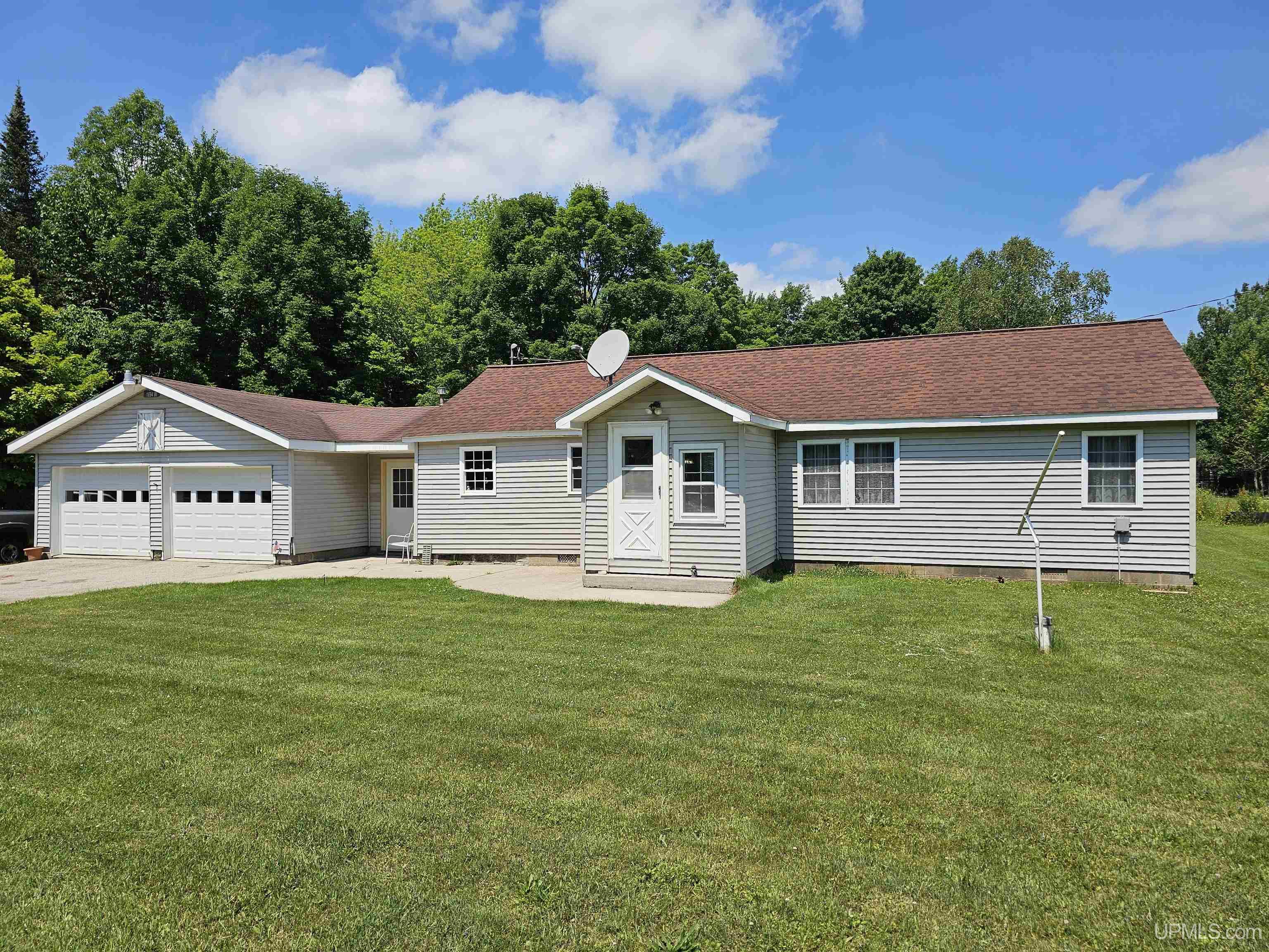1694 Quarry Road Gulliver, MI 49840 - Photo 23 of 24 Gallery Image 23