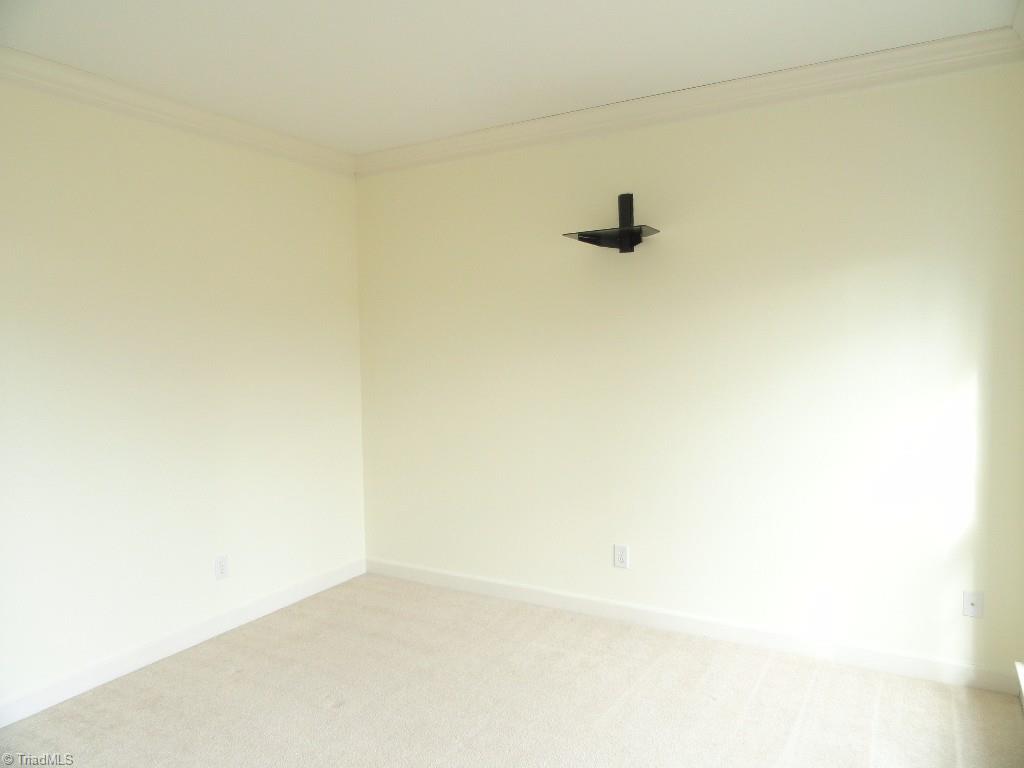 609 Blenheim Court Oak Ridge, NC 27310 - Photo 11 of 20