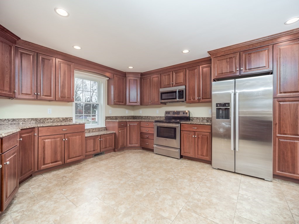 15 Spencer Street Methuen, MA 01844 - Photo 15 of 42