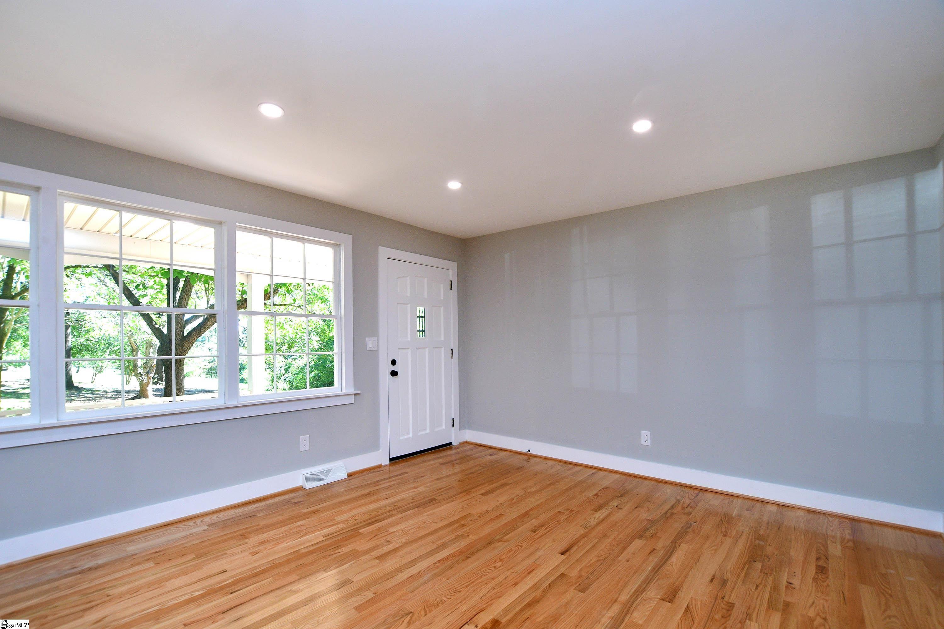 300 Ragsdale Road Greenville, SC 29611 - Photo 4 of 36 Gallery Image 4