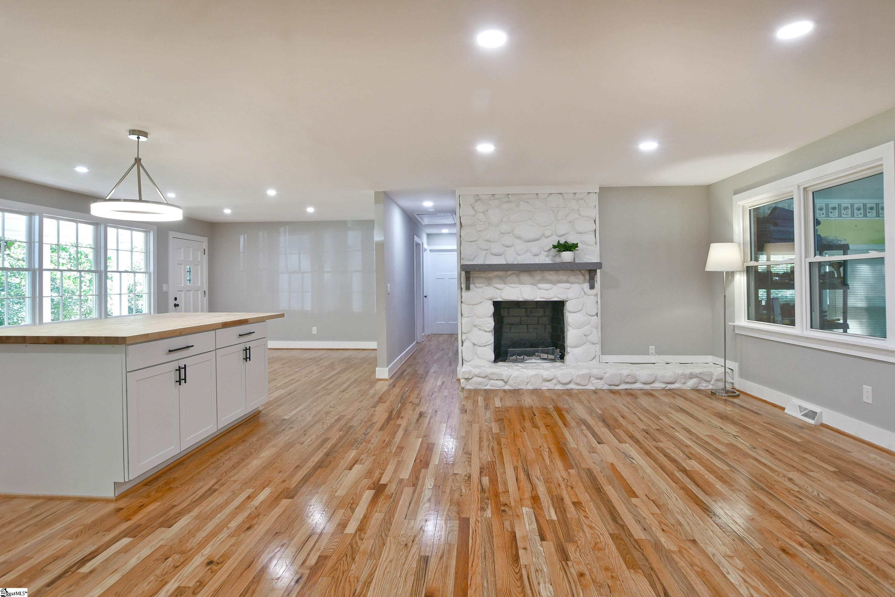 300 Ragsdale Road Greenville, SC 29611 - Photo 5 of 36 Gallery Image 5