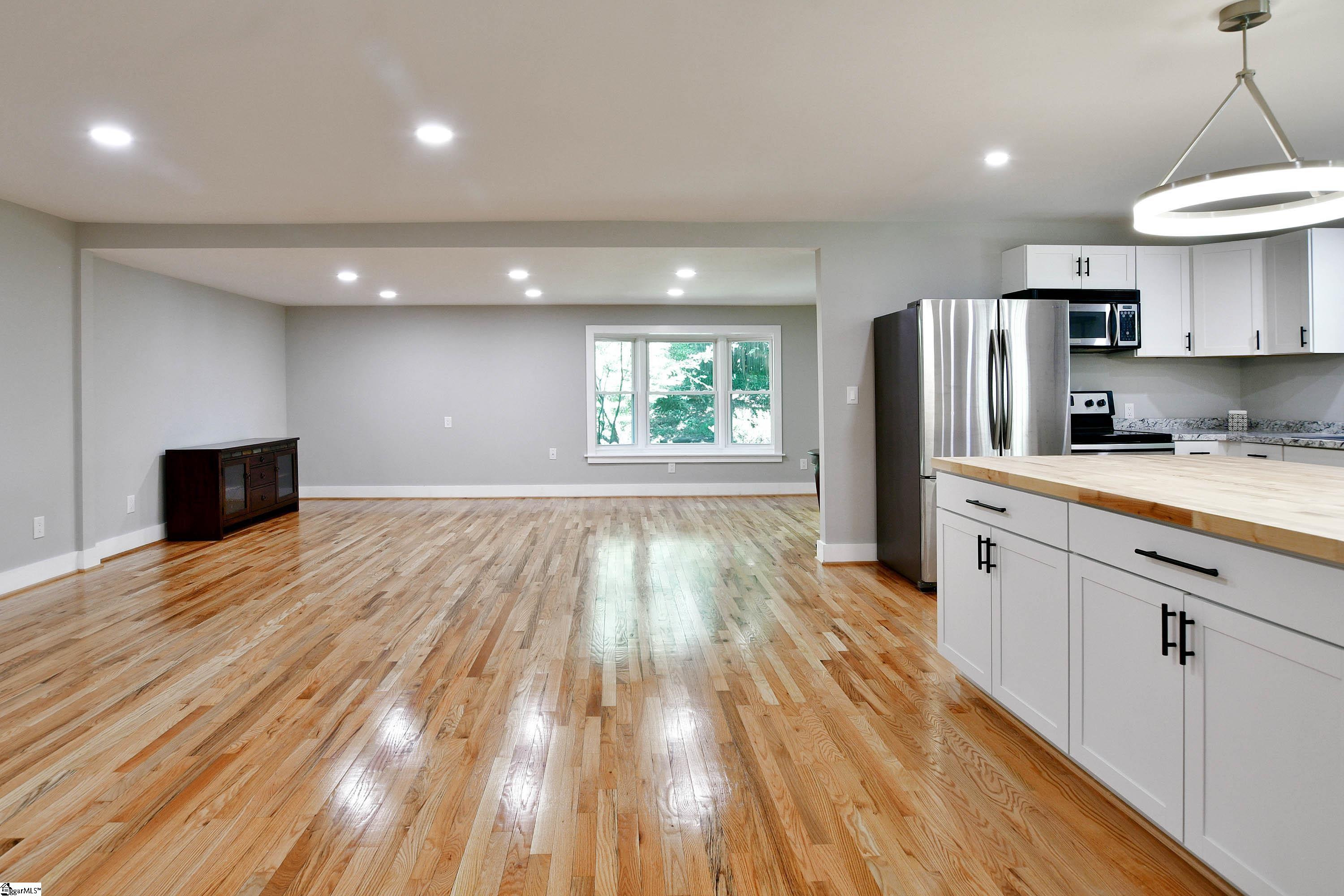 300 Ragsdale Road Greenville, SC 29611 - Photo 7 of 36 Gallery Image 7
