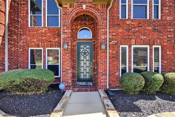 $600,000 | 13408 Fishing Hole Lane, Fort Worth, TX 76052