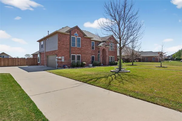 $600,000 | 13408 Fishing Hole Lane, Fort Worth, TX 76052