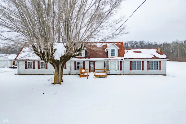 $215,000 | 7770 West Us Highway, North Vernon, IN 47265