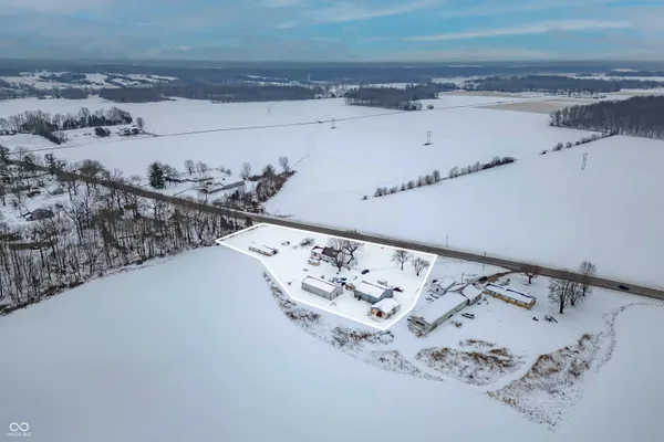 $215,000 | 7770 West Us Highway, North Vernon, IN 47265