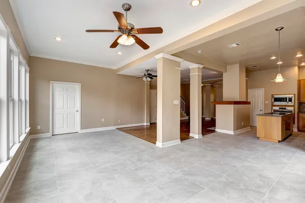 a view of a livingroom with a ceiling fan