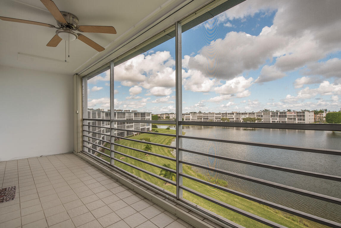 4022 Exeter, Unit B Boca Raton, FL 33434 - Photo 28 of 44 4022 Exeter B2-108