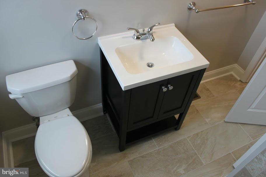 1220 East Cold Spring Lane Baltimore, MD 21239 - Photo 17 of 30 Interior (General)