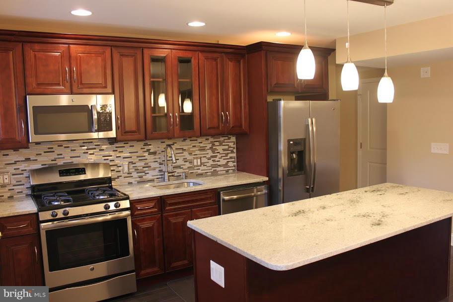 1220 East Cold Spring Lane Baltimore, MD 21239 - Photo 7 of 30 Interior (General)