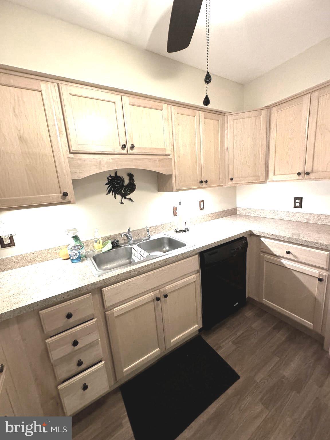 325 Pleasanton Road, Unit B12 Westminster, MD 21157 - Photo 14 of 55 Gallery Image 14