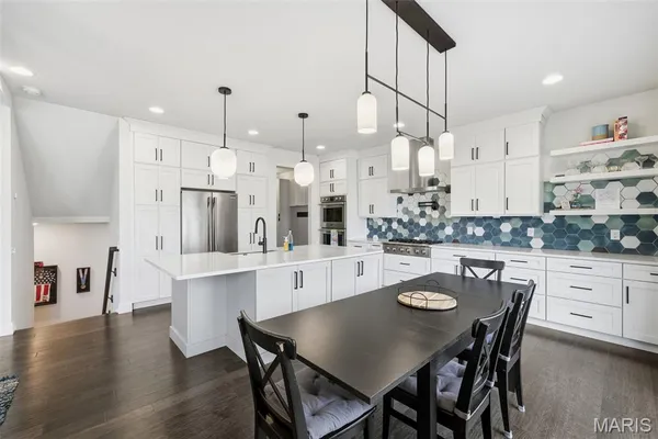 $569,900 | 239 Monica Drive, St. Louis, MO 63127