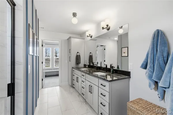 $569,900 | 239 Monica Drive, St. Louis, MO 63127