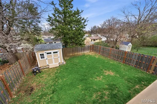 $569,900 | 239 Monica Drive, St. Louis, MO 63127