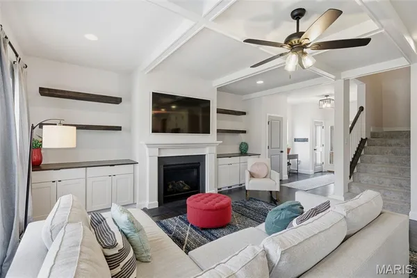 $569,900 | 239 Monica Drive, St. Louis, MO 63127